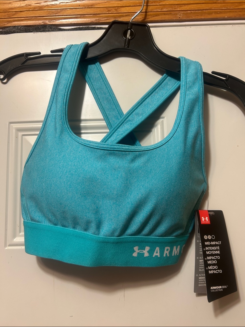 Under Armour Women's Aqua Cross-Back Sports Bra XS NWT